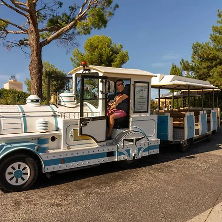 Appartamento Lumineux Avec Terrasse Et Piscine A Cap Esterel, Saint-raphael - Fr-1-504-678
